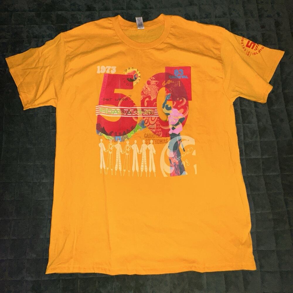 Carnival 50th Anniversary Large (L) Yellow Short Sleeve T-Shirt